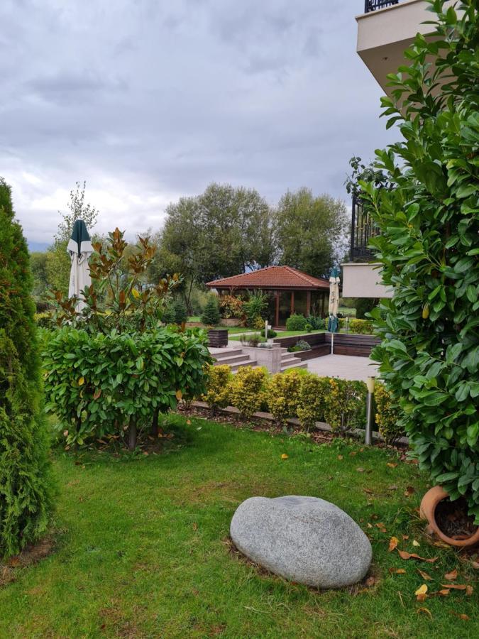 Guesthouse Green Fields جارمين المظهر الخارجي الصورة
