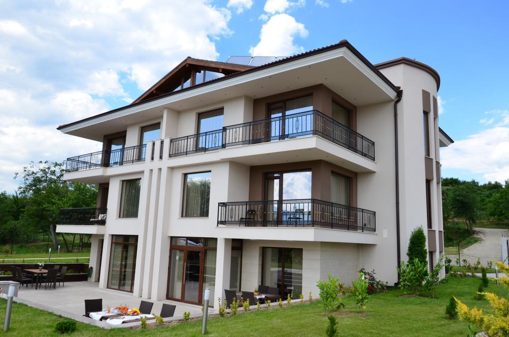 Guesthouse Green Fields جارمين المظهر الخارجي الصورة