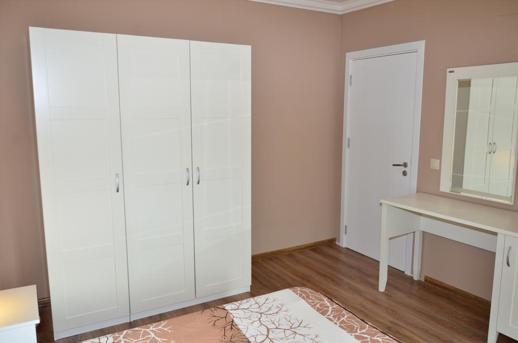 Guesthouse Green Fields جارمين المظهر الخارجي الصورة