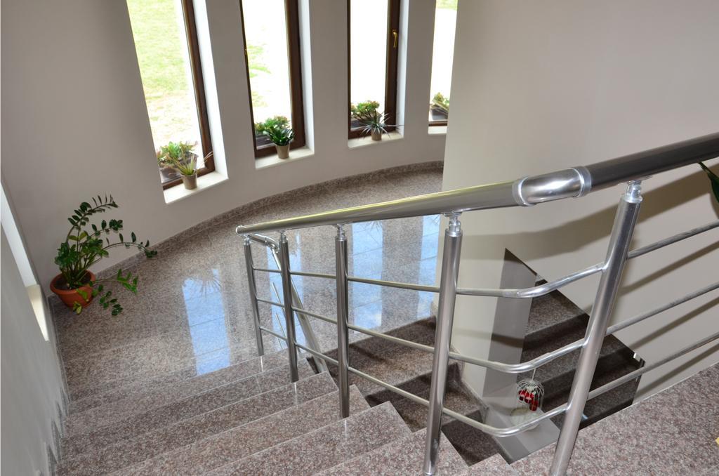 Guesthouse Green Fields جارمين المظهر الخارجي الصورة