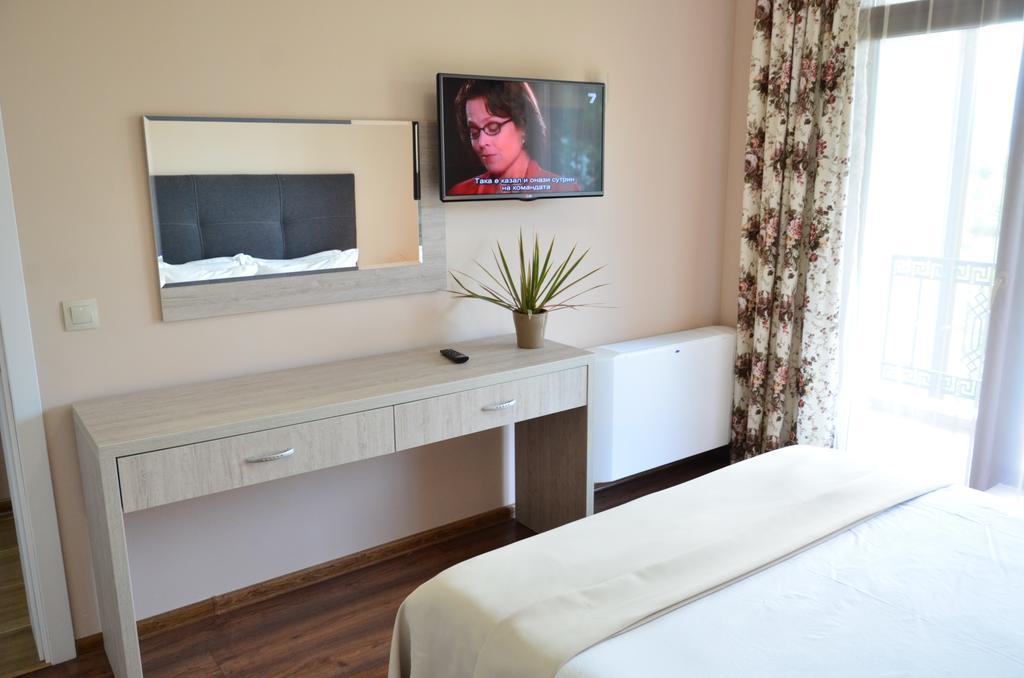 Guesthouse Green Fields جارمين المظهر الخارجي الصورة