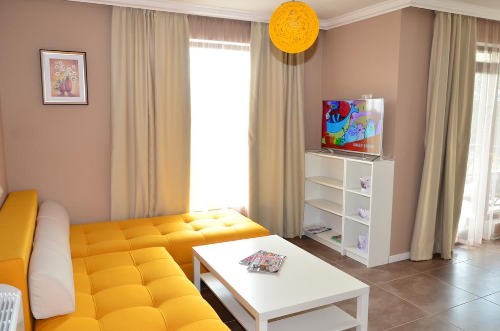 Guesthouse Green Fields جارمين المظهر الخارجي الصورة